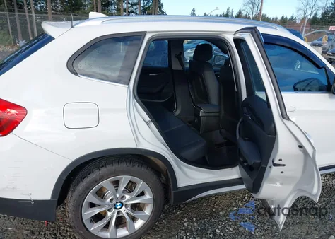 2012 BMW X1 xDrive28I z USA, uszkodzony, nr VIN WBAVL1C57CVR76937